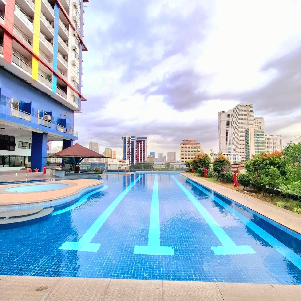 Manila Bayview Rental Exterior foto